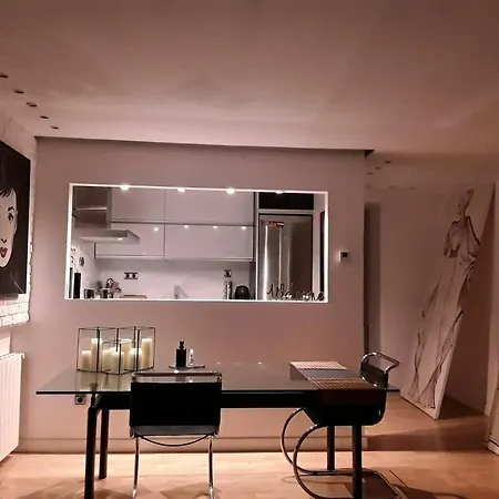 Holiday home Comfortable In 67 M² Near The Centre *
