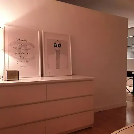 Comfortable In 67 M² Near The Centre