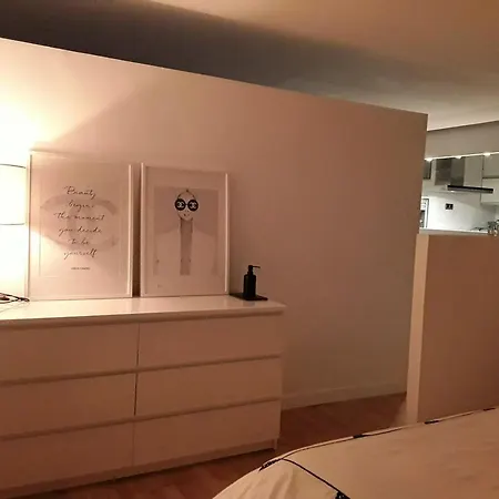 Comfortable In 67 M² Near The Centre Сasa de vacaciones Zaragoza