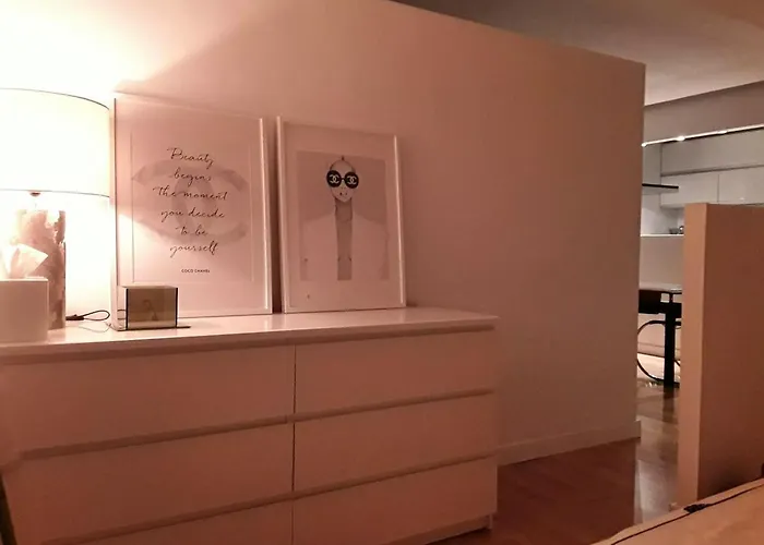 Comfortable In 67 M² Near The Centre