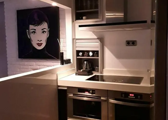 Comfortable In 67 M² Near The Centre Semesterbostad